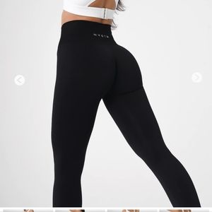 NVGTN Black Solid Seamless Leggings